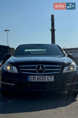 Седан Mercedes-Benz C-Class 2014 в Києві