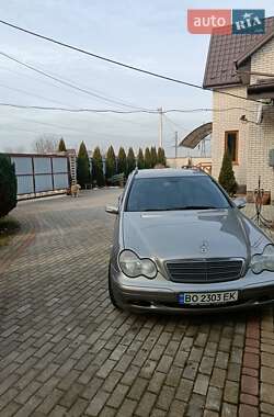 Універсал Mercedes-Benz C-Class 2004 в Червонограді