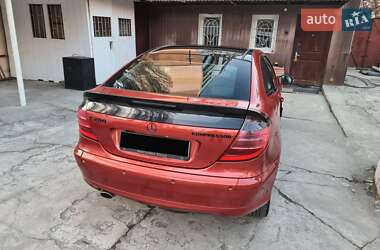 Купе Mercedes-Benz C-Class 2002 в 