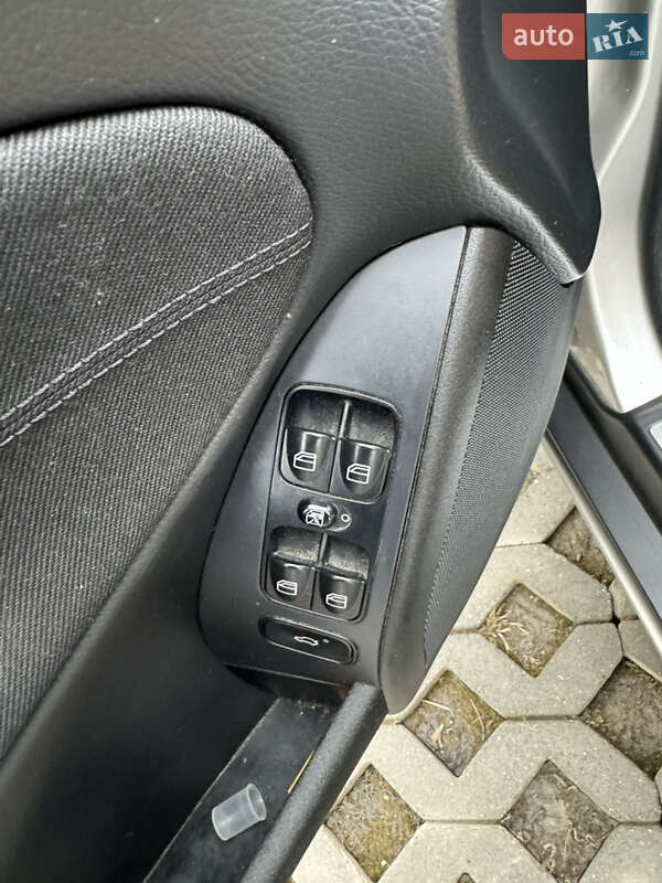 Седан Mercedes-Benz C-Class 2004 в Хмельницком