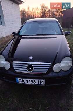 Седан Mercedes-Benz C-Class 2001 в Чернигове