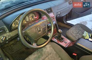 Універсал Mercedes-Benz C-Class 1997 в 