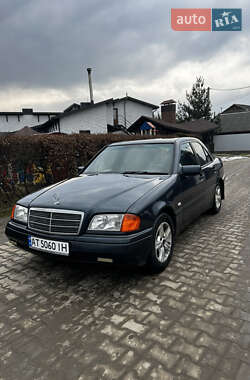 Седан Mercedes-Benz C-Class 1999 в 