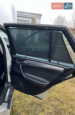 Универсал Mercedes-Benz C-Class 2004 в 
