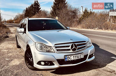 Універсал Mercedes-Benz C-Class 2012 в Львові