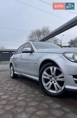 Mercedes-Benz C-Class 2013