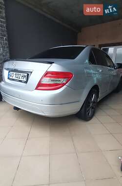 Седан Mercedes-Benz C-Class 2007 в 