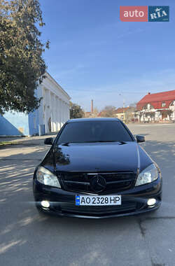 Mercedes-Benz C-Class 2007