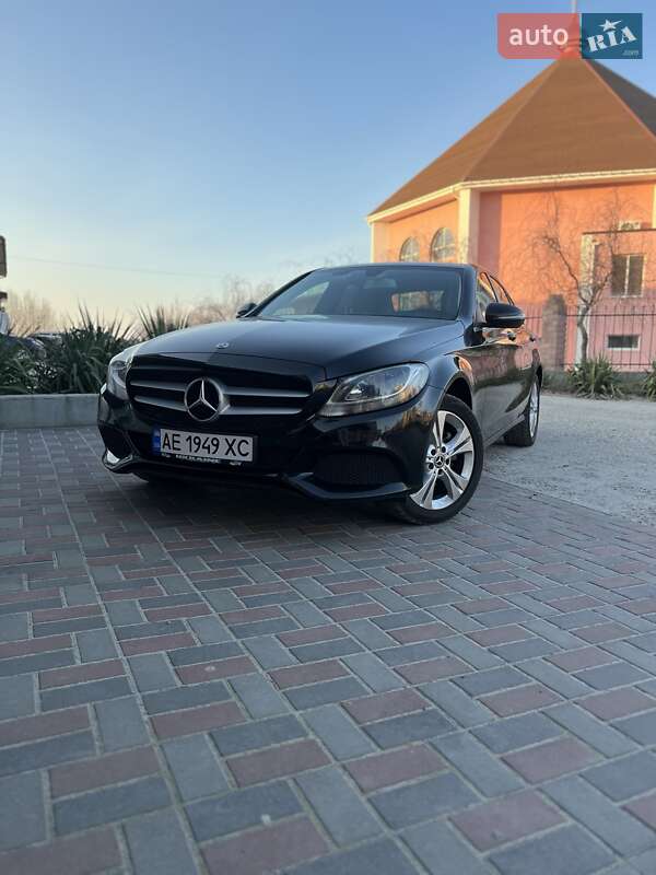 Mercedes-Benz C-Class 2018