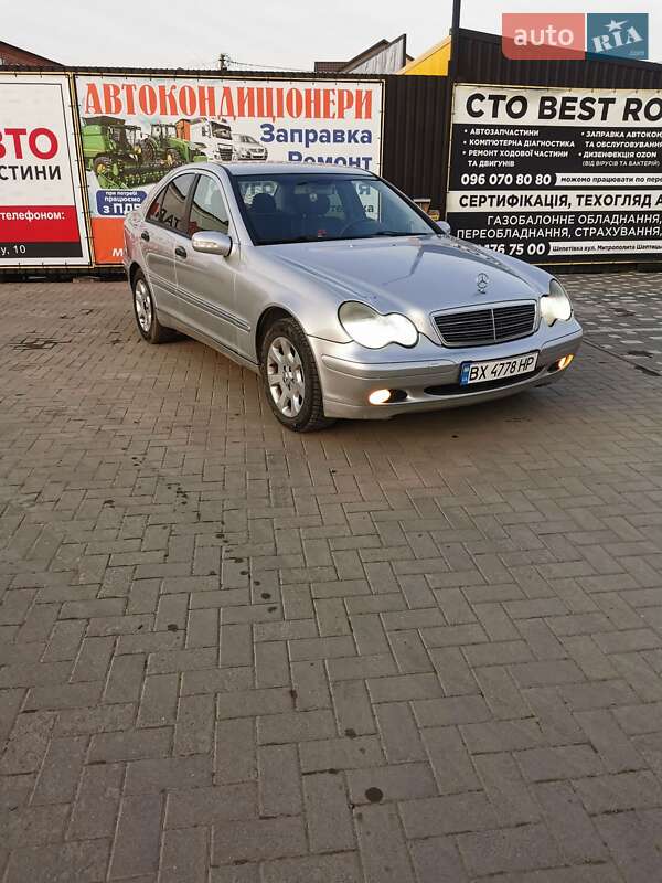 Седан Mercedes-Benz C-Class 2000 в Шепетовке