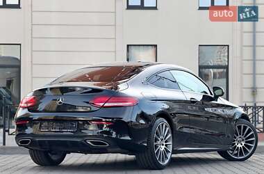 Купе Mercedes-Benz C-Class 2019 в 