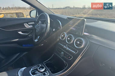 Седан Mercedes-Benz C-Class 2017 в 