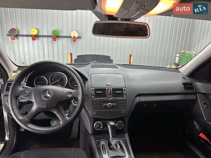 Седан Mercedes-Benz C-Class 2007 в Одессе