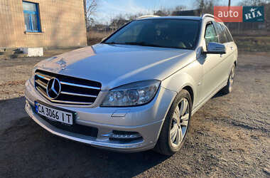 Mercedes-Benz C-Class 2010