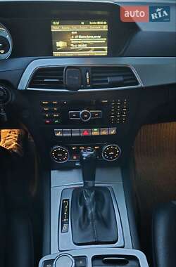 Универсал Mercedes-Benz C-Class 2011 в 