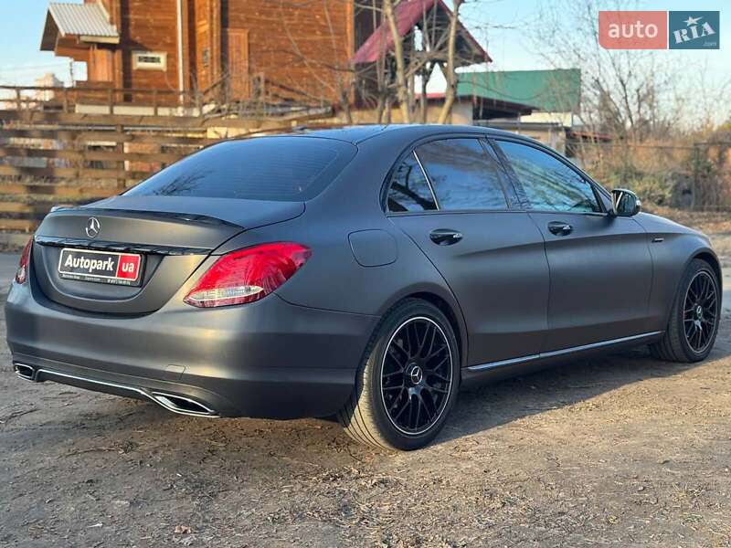 Седан Mercedes-Benz C-Class 2015 в Киеве