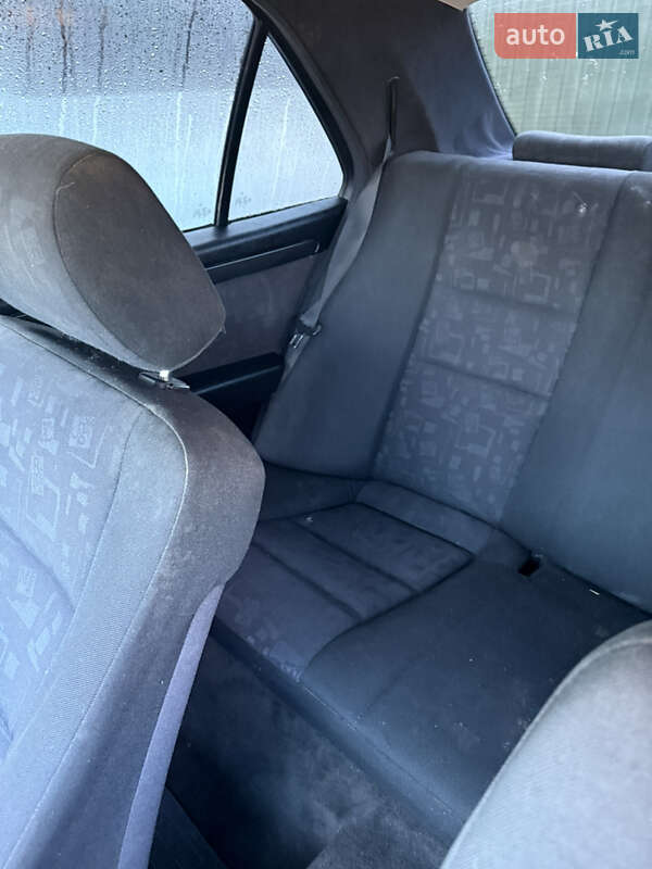 Седан Mercedes-Benz C-Class 1997 в Тернополе
