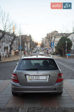 Универсал Mercedes-Benz C-Class 2008 в 