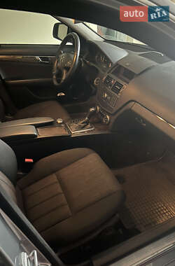 Универсал Mercedes-Benz C-Class 2008 в 