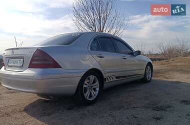 Седан Mercedes-Benz C-Class 2002 в 