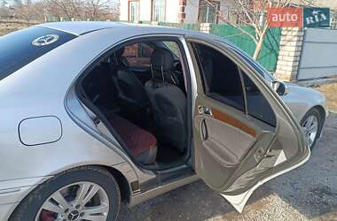Седан Mercedes-Benz C-Class 2002 в 