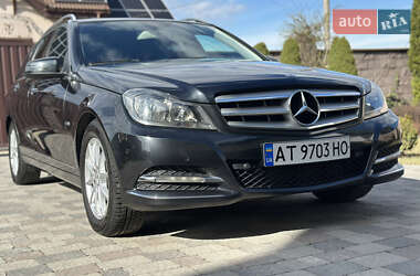 Універсал Mercedes-Benz C-Class 2011 в Івано-Франківську