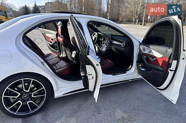 Седан Mercedes-Benz C-Class 2017 в 