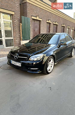 Седан Mercedes-Benz C-Class 2010 в Крюківщині