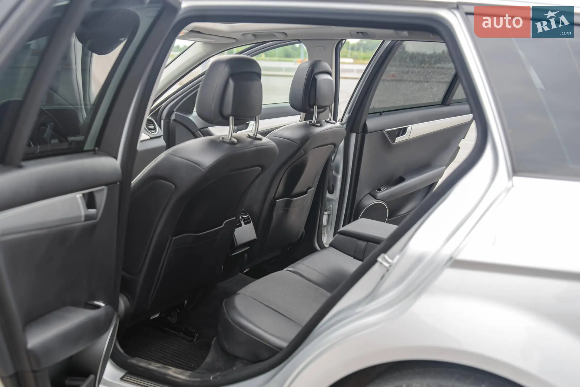 2012 Mercedes-Benz C-klasse - мініатюра 10