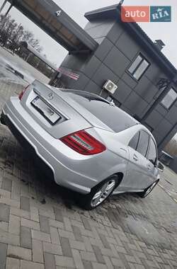 Седан Mercedes-Benz C-Class 2011 в 