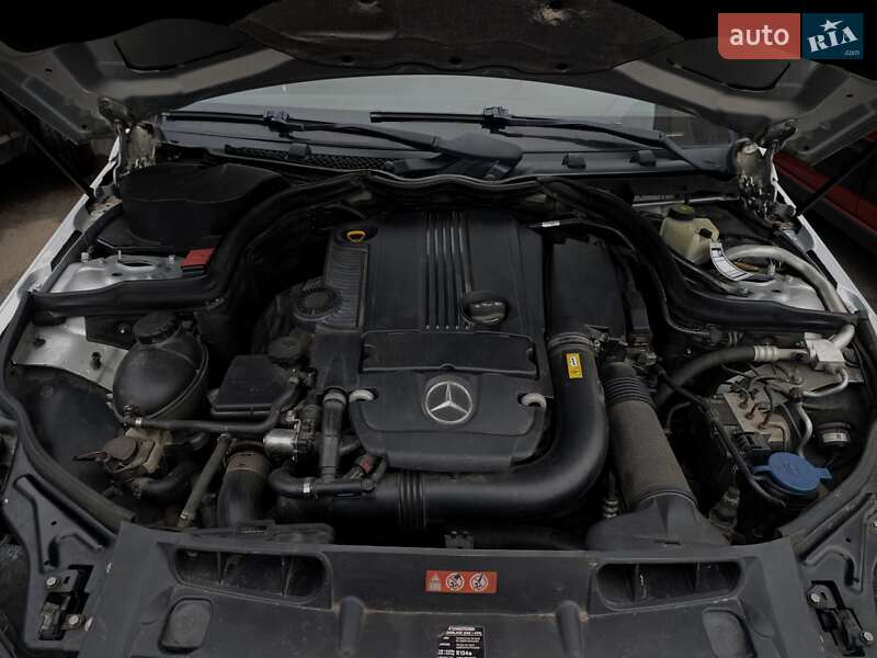 Седан Mercedes-Benz C-Class 2011 в Полтаві