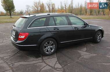 Универсал Mercedes-Benz C-Class 2014 в 