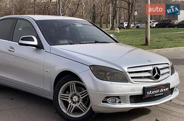 Седан Mercedes-Benz C-Class 2007 в 