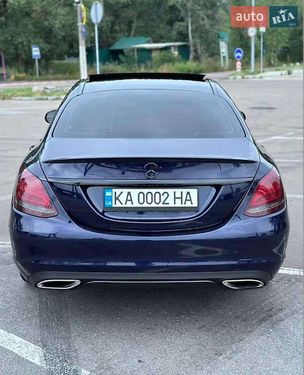 Седан Mercedes-Benz C-Class 2015 в Киеве