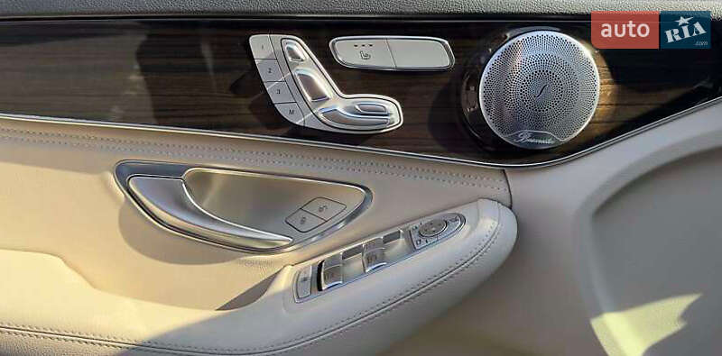 Седан Mercedes-Benz C-Class 2015 в Киеве