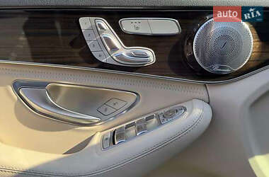 Седан Mercedes-Benz C-Class 2015 в 