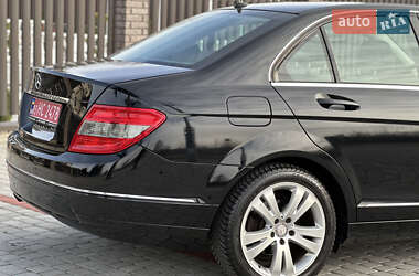 Седан Mercedes-Benz C-Class 2008 в 
