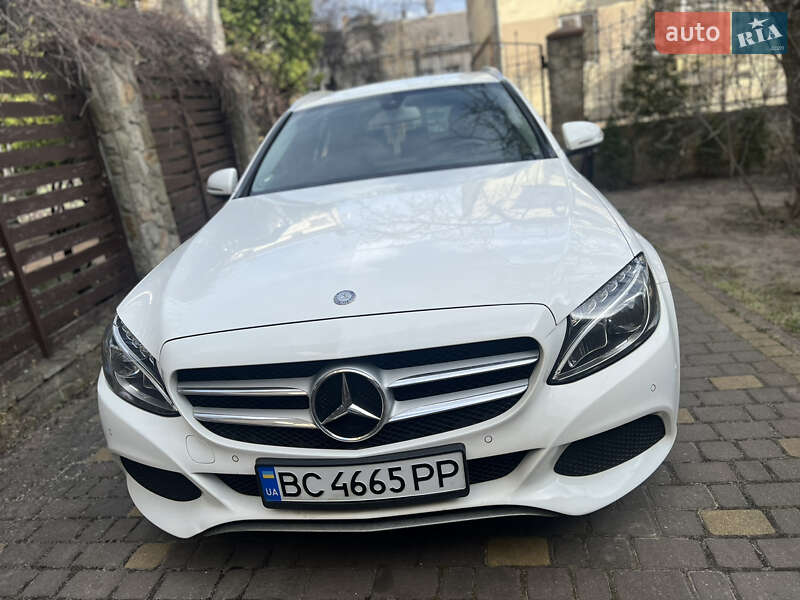 Универсал Mercedes-Benz C-Class 2014 в 