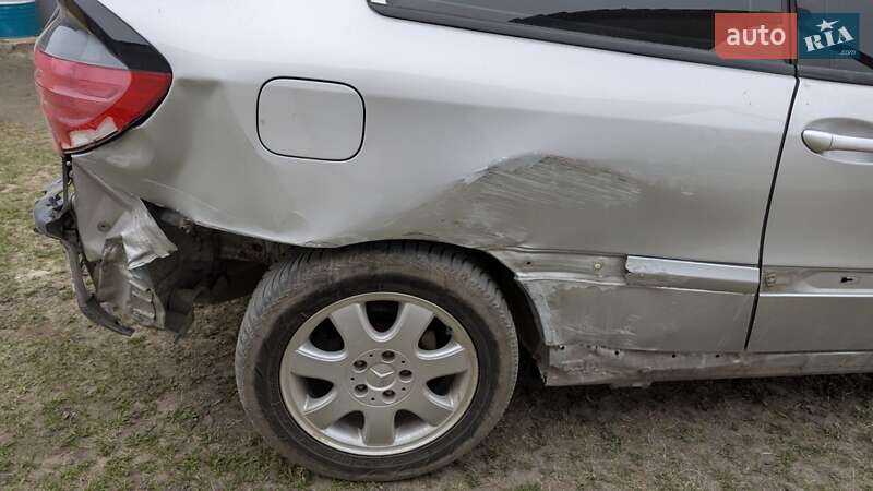 Купе Mercedes-Benz C-Class 2003 в Чернівцях