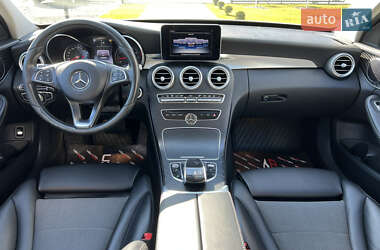Седан Mercedes-Benz C-Class 2017 в 