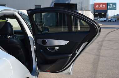 Седан Mercedes-Benz C-Class 2017 в 