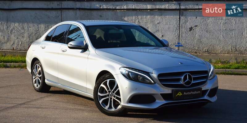 Седан Mercedes-Benz C-Class 2017 в 