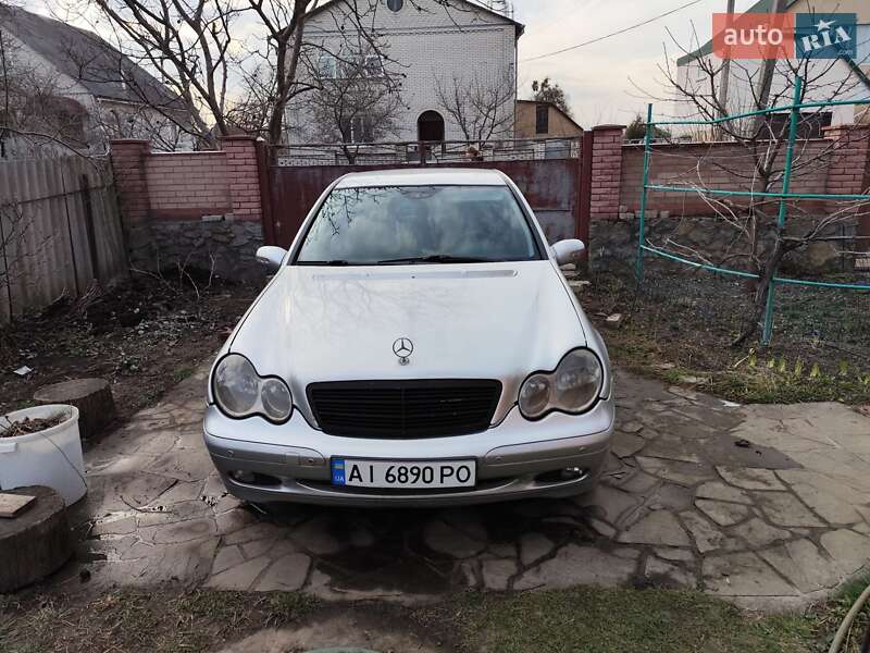 Седан Mercedes-Benz C-Class 2000 в 