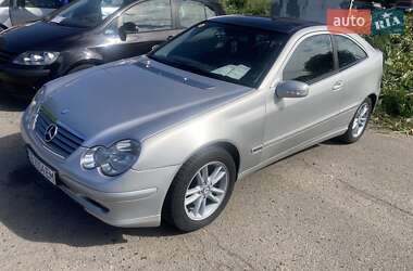 Купе Mercedes-Benz C-Class 2001 в 