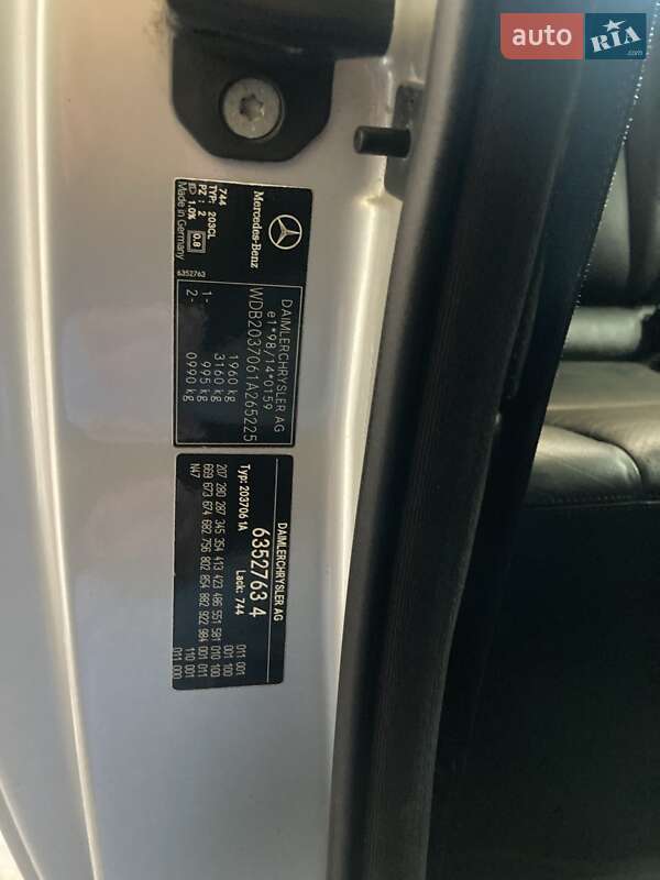 Купе Mercedes-Benz C-Class 2001 в Миргороде