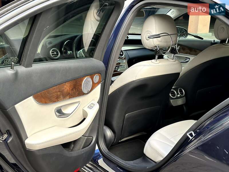 Седан Mercedes-Benz C-Class 2016 в Киеве
