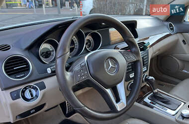 Седан Mercedes-Benz C-Class 2012 в 