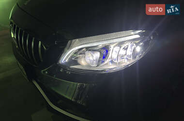 Седан Mercedes-Benz C-Class 2017 в 