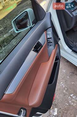 Седан Mercedes-Benz C-Class 2010 в 