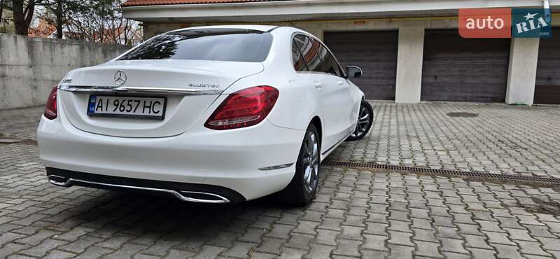 Седан Mercedes-Benz C-Class 2015 в Киеве